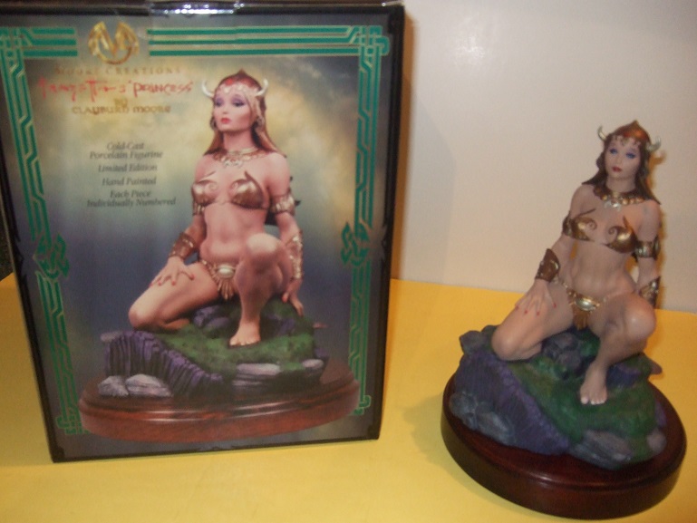 Image for Moore Creations # 1949 of 4000 (in ORIGINAL BOX ) Frazetta's Princess By Clayburn Moore - Cold-Cast Porcelain Figure Based on Princess Dejah Thoris By Frank Frazetta from The John Carter of Mars Series By Edgar Rice Burroughs ( Martian Novels / Barsoom )