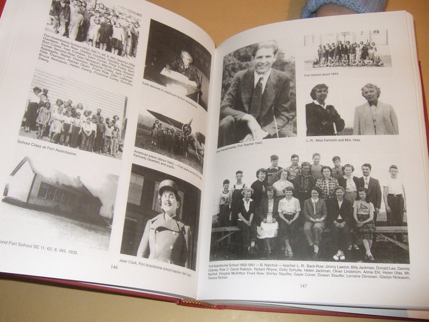 Echoes of Fort Assiniboine and Districts ( Local Alberta History )(Woodlands County / Barrhead area / Assiniboine River and Freeman River area )
